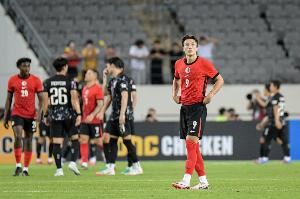 安永佳：来东亚杯不是为了连输三场，争取至少要赢下一场比赛